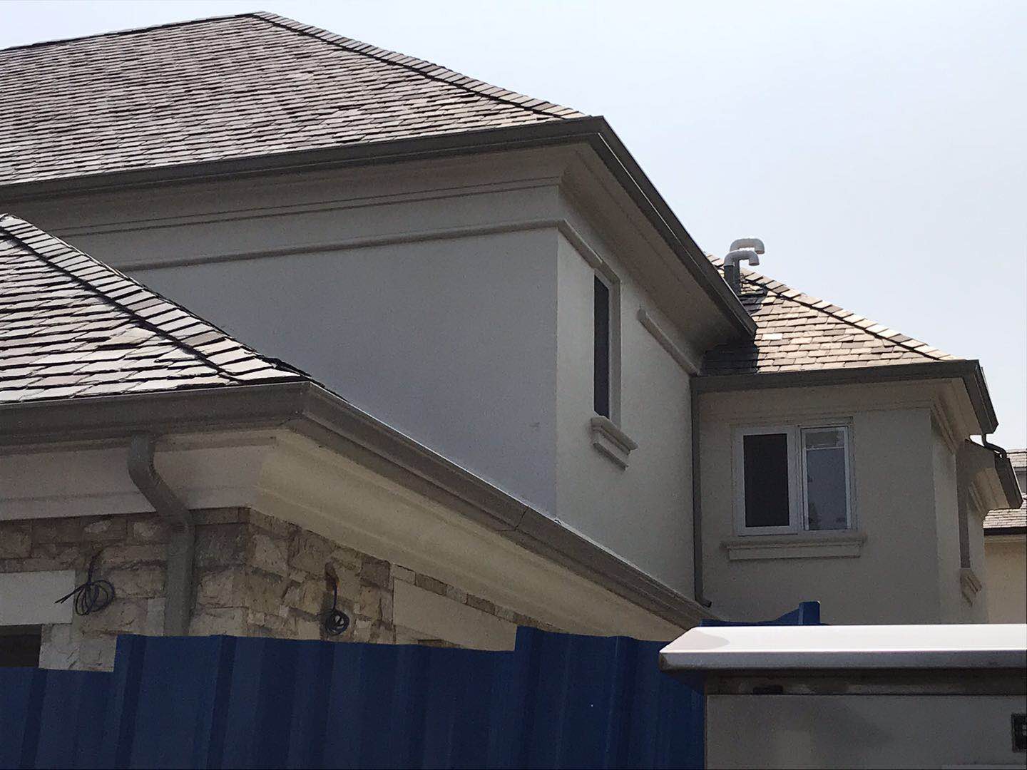 摩利科為無(wú)錫湖璽莊園別墅提供天溝落水安裝服