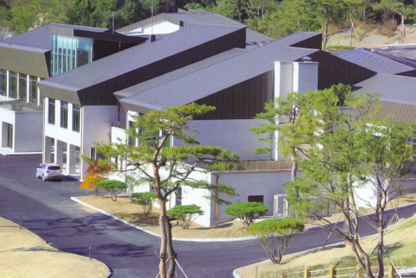 金屬屋面鋁鎂錳板系統(tǒng)