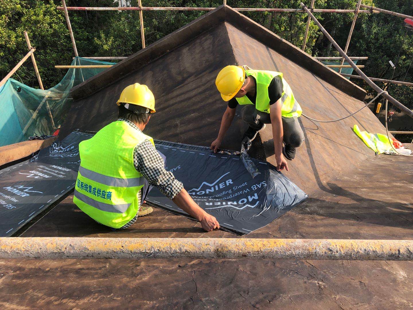 摩利科為無錫威尼斯花園屋面改造項(xiàng)目案例